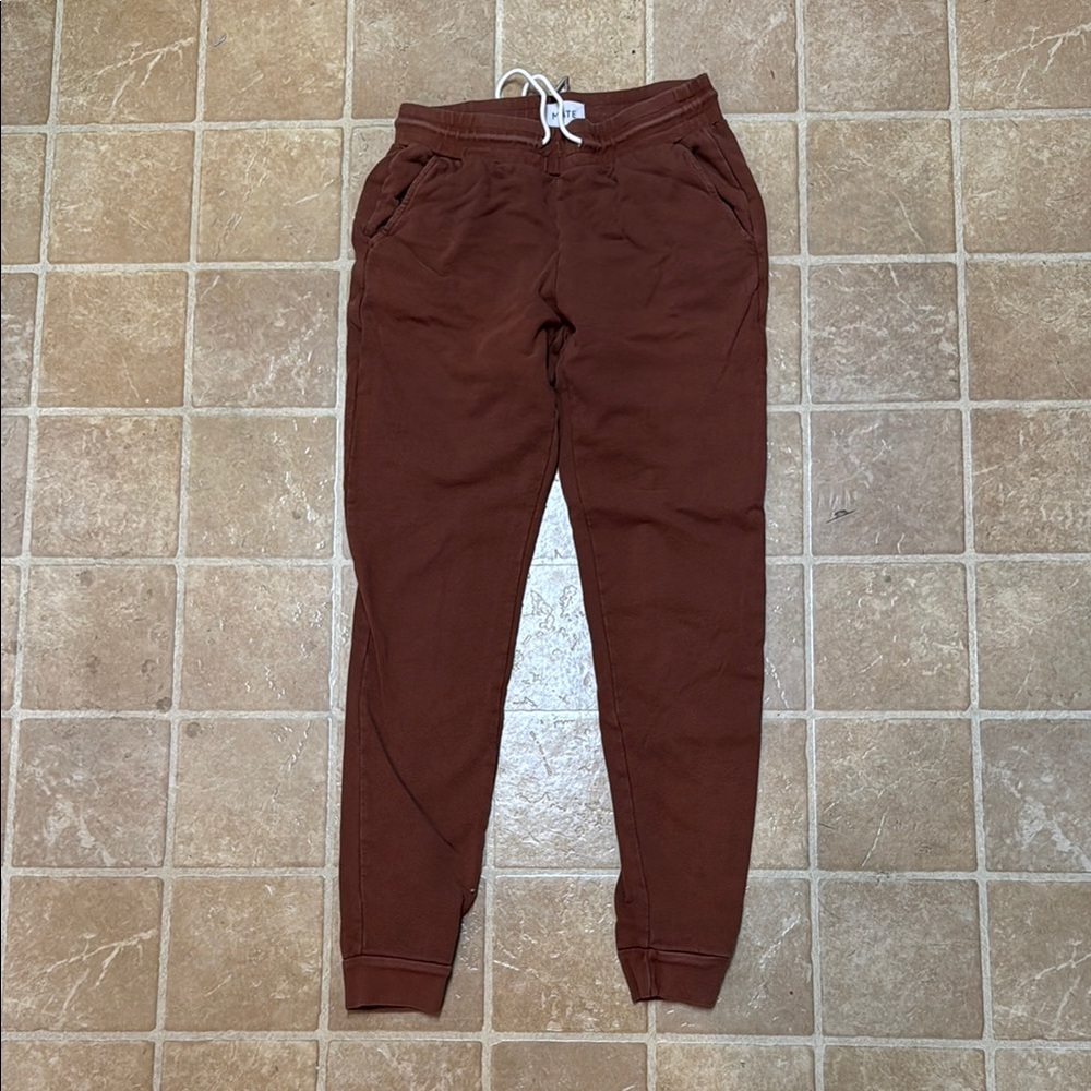 Brown Jogger Pants mate the label